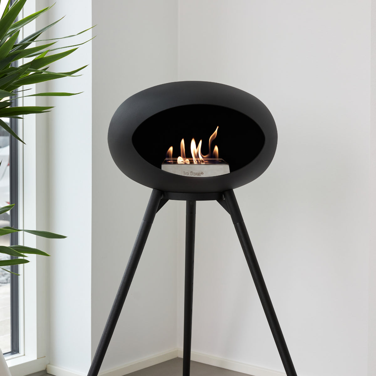 GROUND HIGH NEGRO LE FEU