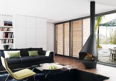 Imagen de la chimenea de gas Traforart OVIEDO Frontal, diseño moderno y elegante para espacios interiores.
