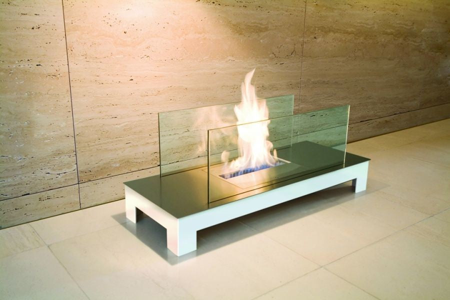 Reloj de pared Floor Flame Radius Design con diseño moderno y acabado en negro, visible en la imagen 3520.jpg