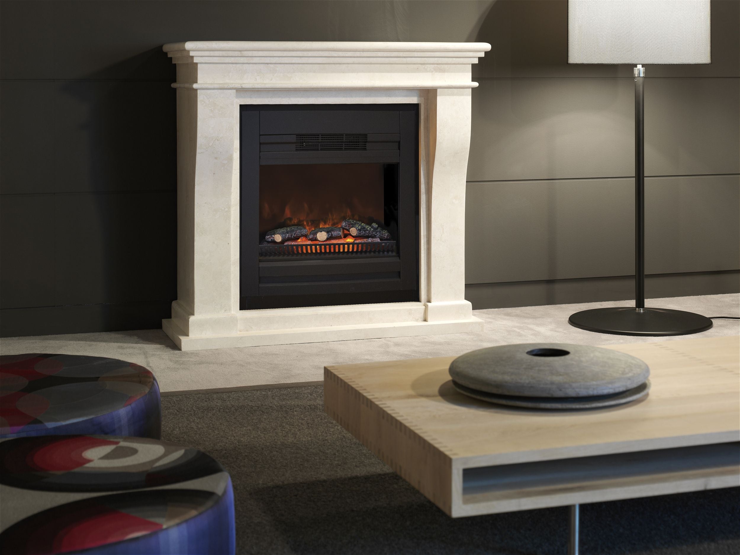 KRETA MINI ELECTRICA RUBY FIRES XARALYN