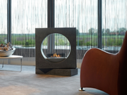 Chimenea Ruby Fires Xaralyn Milano Ruby Fires con diseño elegante y moderna en acabado metálico.