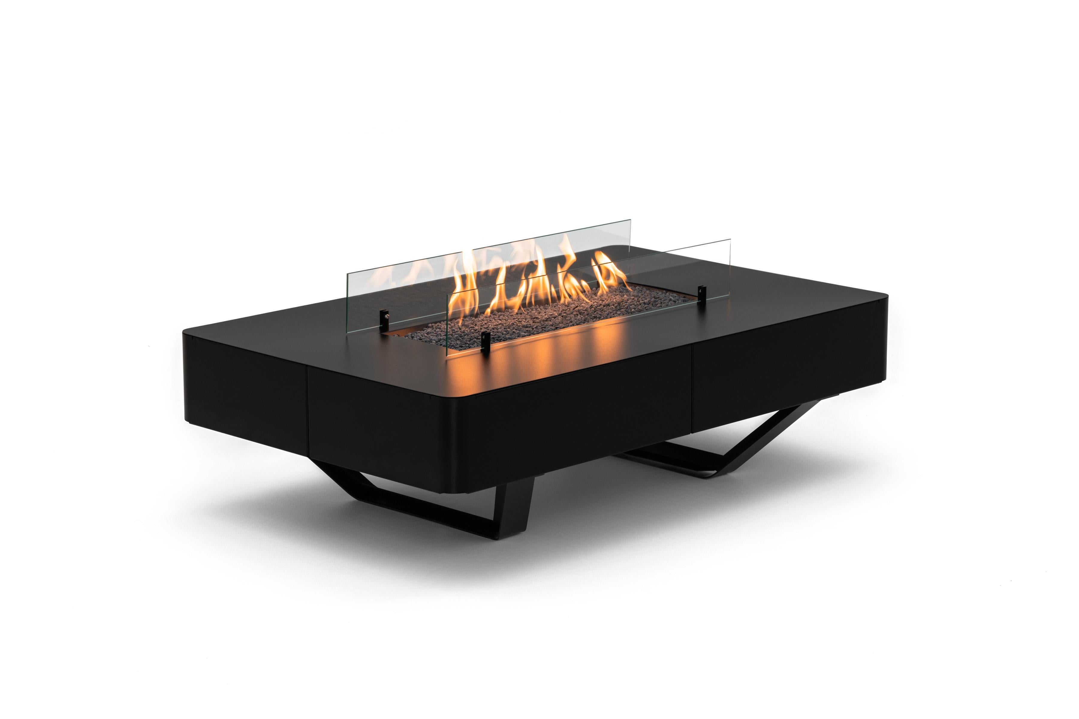 Vista de tres cuartos de la chimenea de bioetanol portátil Rio Table con diseño de patas cruzadas