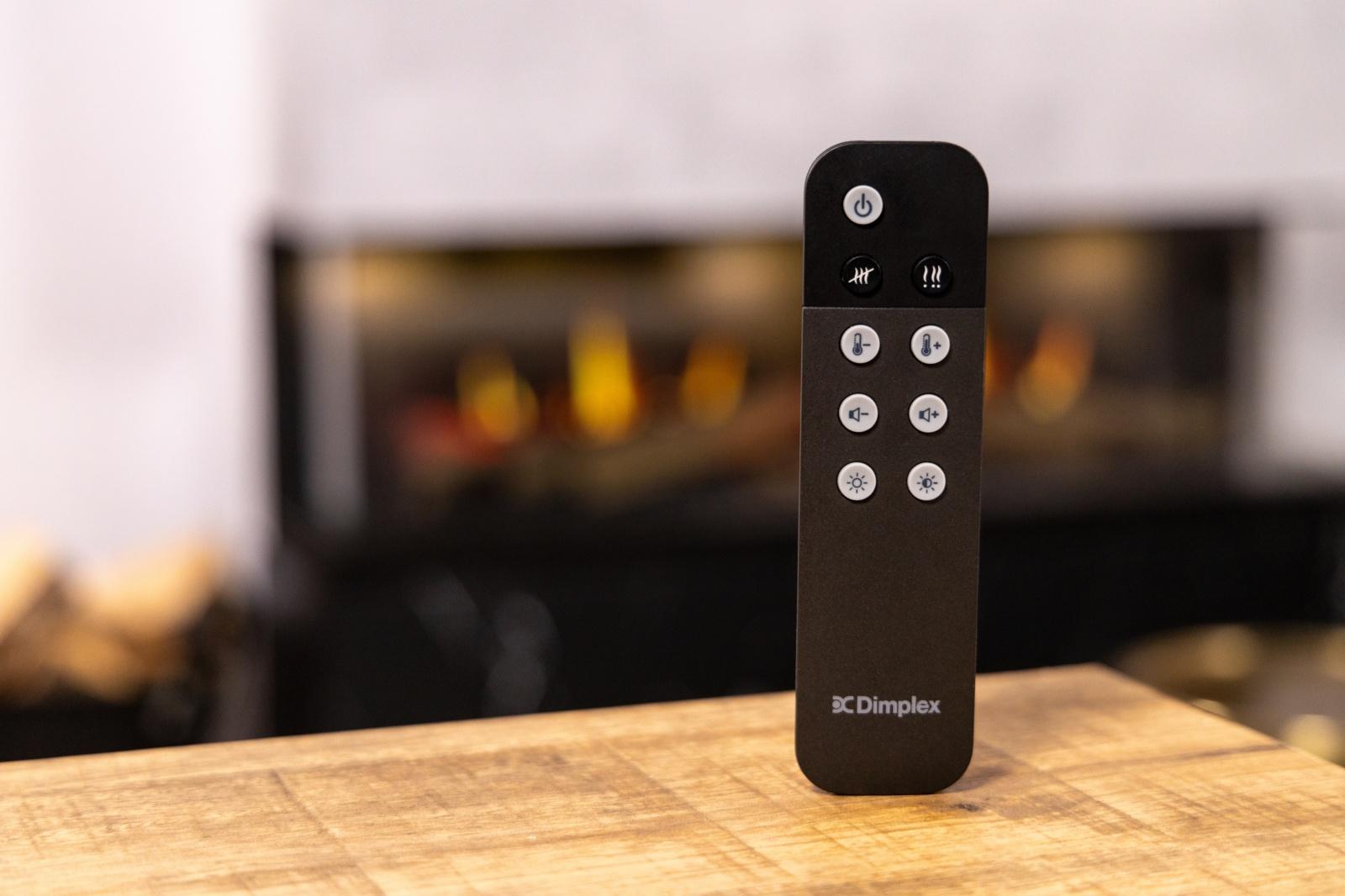 Mando a distancia premium para control de intensidad y sonido en Dimplex Holo Vista