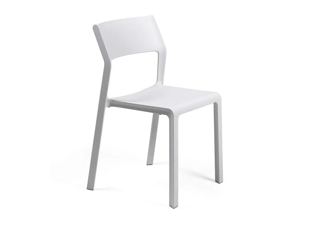 Silla para exterior Nardi Trill Bistrot en color blanco, diseño sin brazos de estilo minimalista fabricada en resina de fibra de vidrio