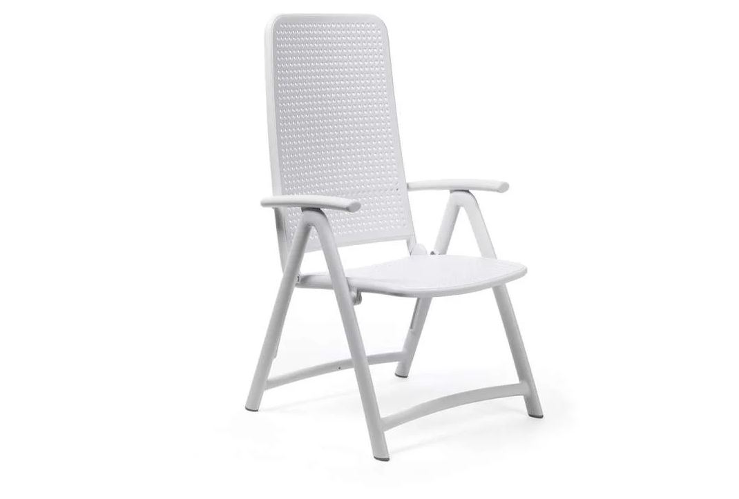 Silla Nardi Darsena blanca plegable y reclinable en 4 posiciones para jardín