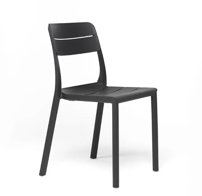 Silla de exterior compacta Nardi Cassia Bristot color antracita con protección UV y acabado mate