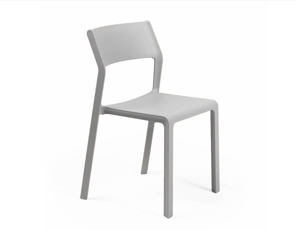 Silla compacta Nardi Trill Bistrot color gris claro, resistente a la intemperie y de fácil mantenimiento