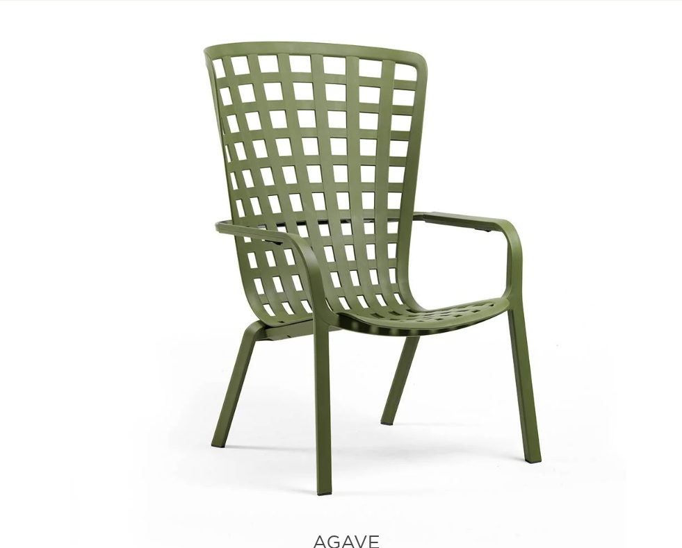 Sillón relax de exterior Nardi Folio en color agave, con respaldo reclinable en dos posiciones y diseño de cuadrícula perforada