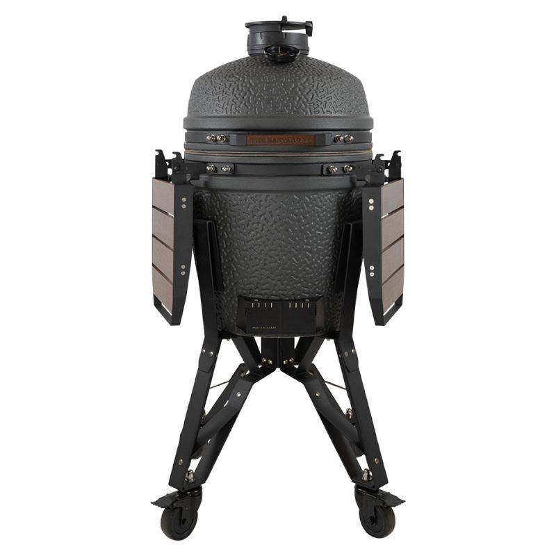 Kamado VX Medium en acabado negro mate con mesas laterales plegadas para optimizar el espacio